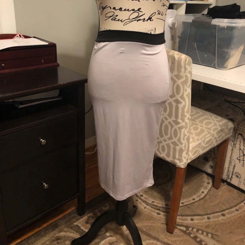 Stretchy skirt